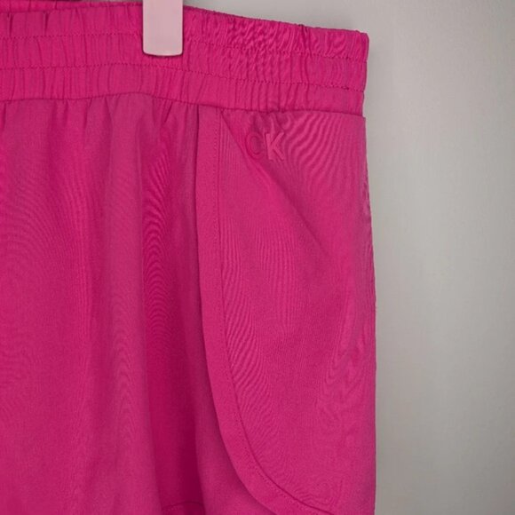 Calvin Klein  2 in 1 Running Dolphin Shape Athletic Shorts Hot Pink XL - Picture 3 of 9